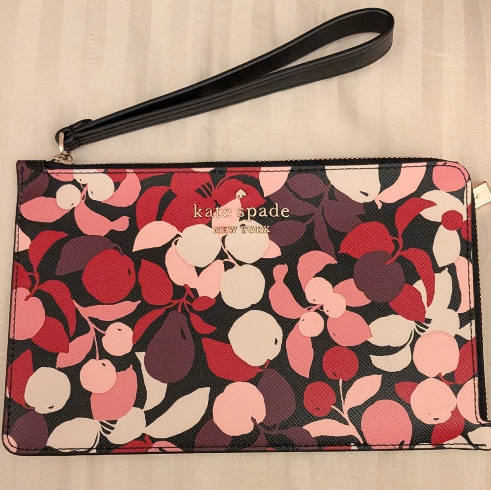 EUC Kate Spade Fruit Foliage Stacie Medium Wristlet Clutch